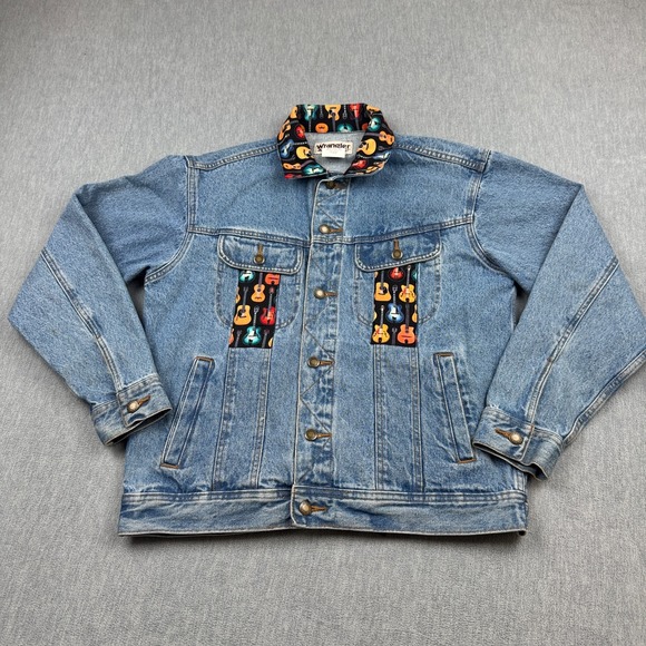 Wrangler‎ Denim Jacket Mens Medium Blue Rugged Wear Trucker Guitar Print Western